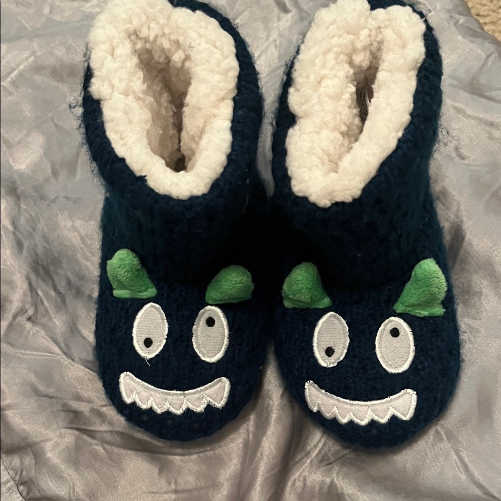 Adorable Monster Face Kids Booties - Navy and Green